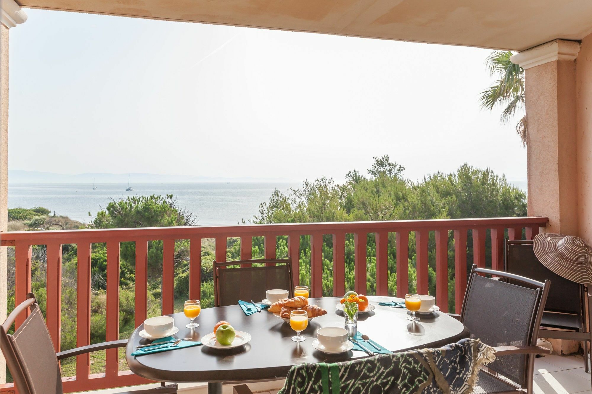 Residence Pierre & Vacances La Pinede Hyeres Luaran gambar