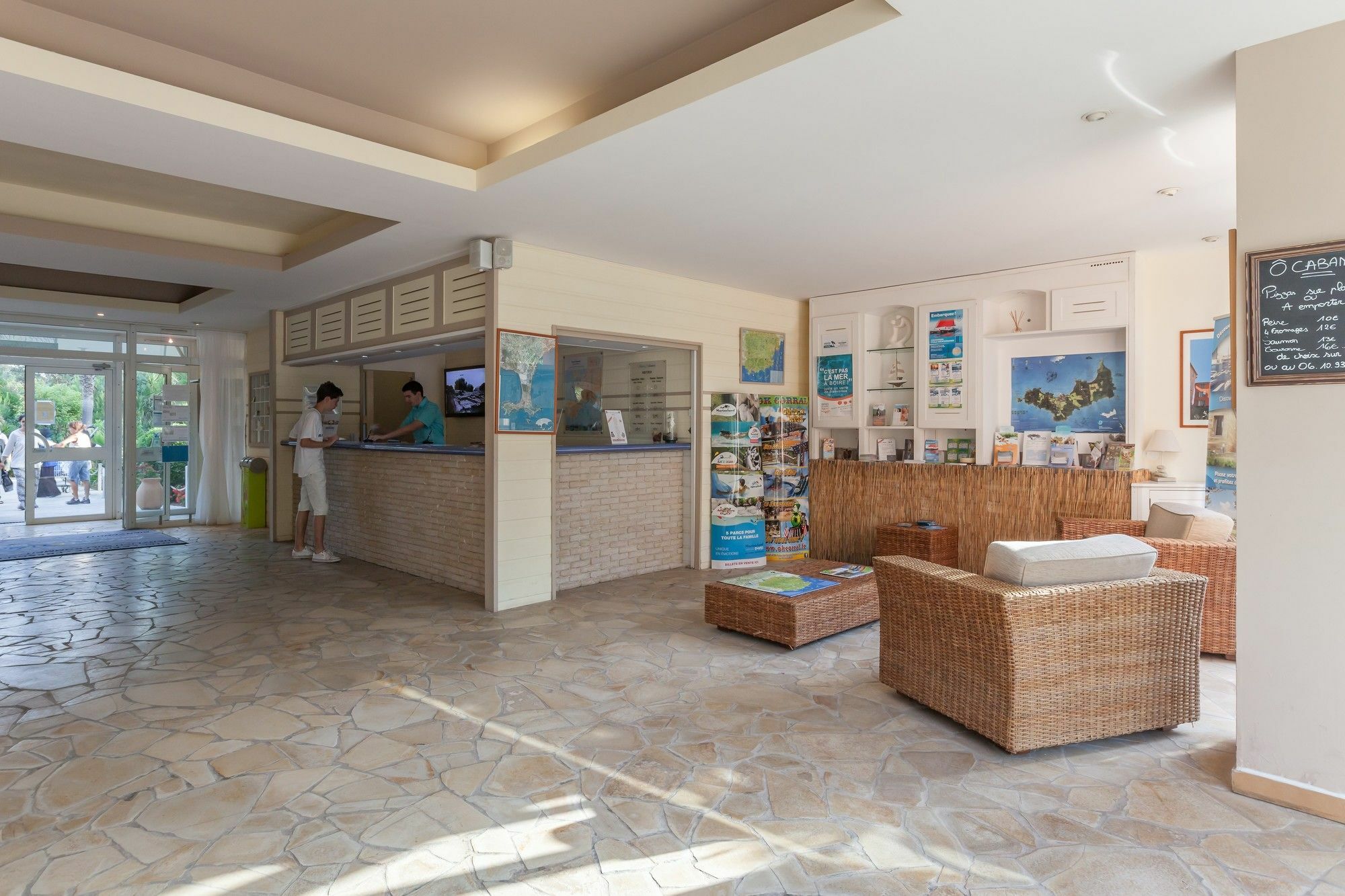 Residence Pierre & Vacances La Pinede Hyeres Luaran gambar