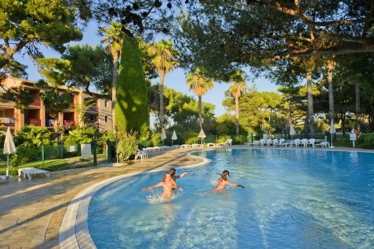 Residence Pierre & Vacances La Pinede Hyeres Luaran gambar